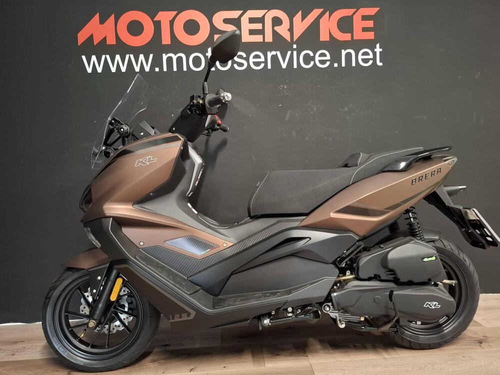 Kl Brera 300 (2022 - 25)