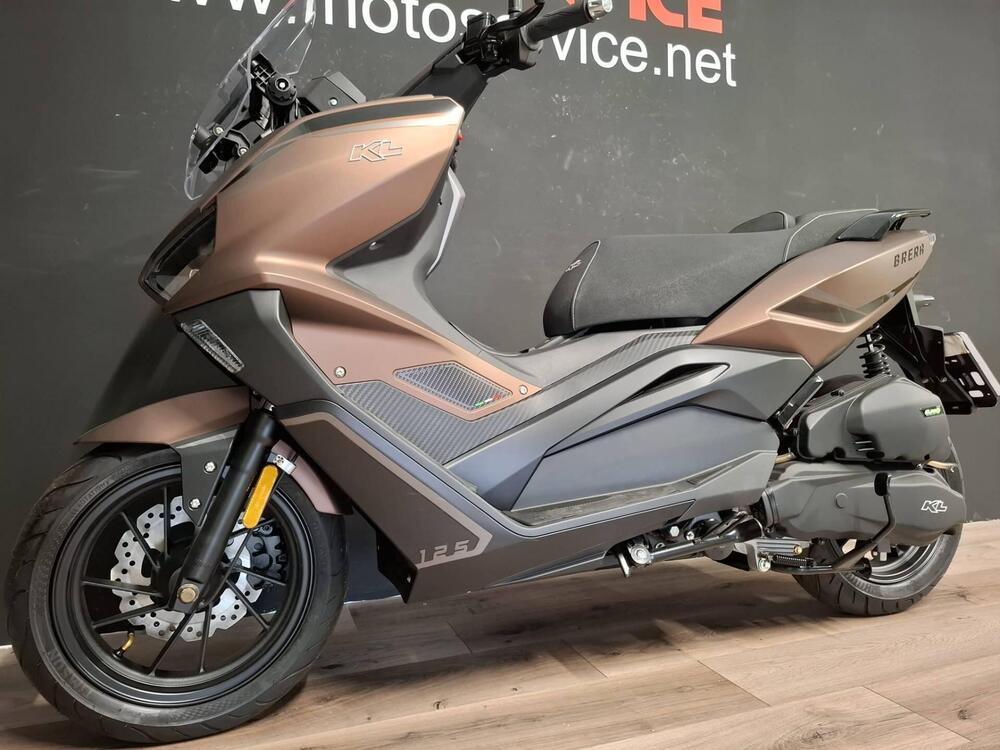 Kl Brera 300 (2022 - 25) (2)