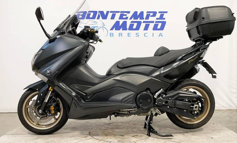 Yamaha T-Max 530 Iron Max ABS (2014 - 17) (2)