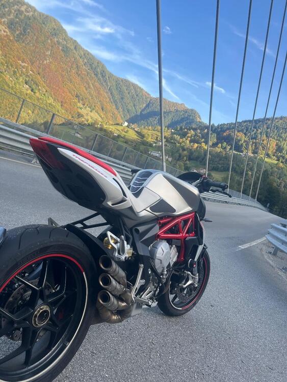 MV Agusta Brutale 800 EAS (2015) (5)