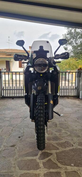 Husqvarna Norden 901 (2022 - 25) (3)