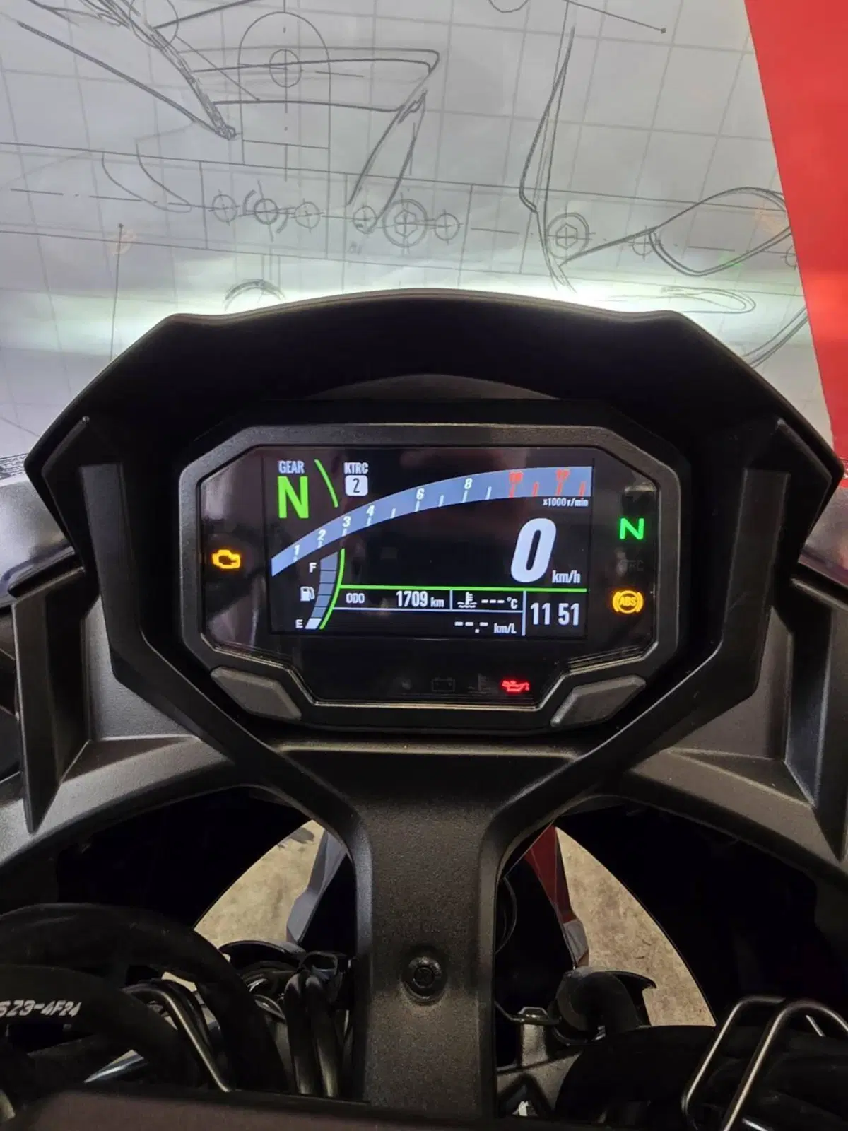 Kawasaki Ninja 650 Tourer (2025 - 26) (8)