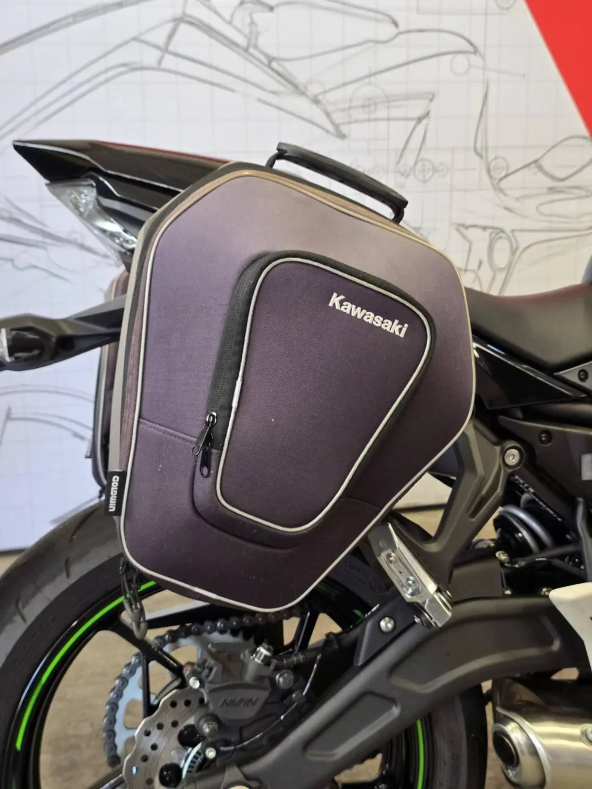 Kawasaki Ninja 650 Tourer (2025 - 26) (11)