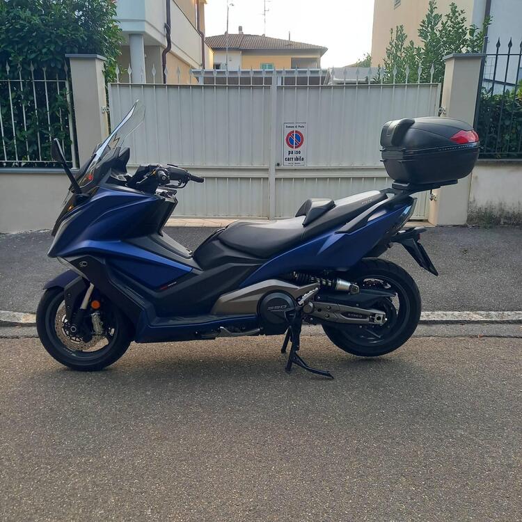 Kymco AK 550 (2020)