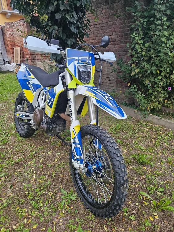 Husqvarna 701 Enduro (2017 - 19) (3)