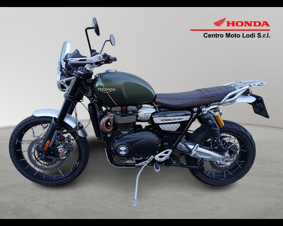 Triumph Scrambler (2006 - 17) (3)