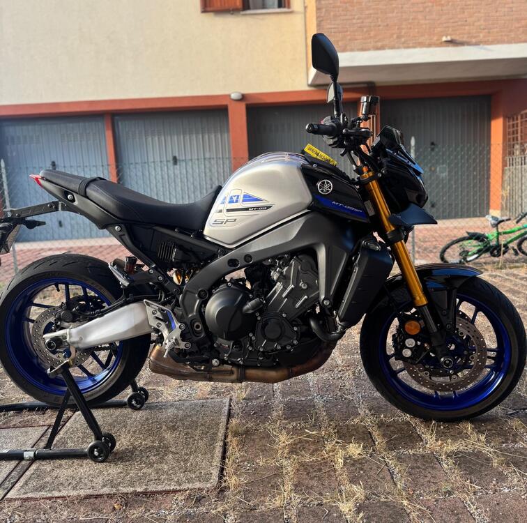 Yamaha MT-09 SP (2021 - 23) (2)