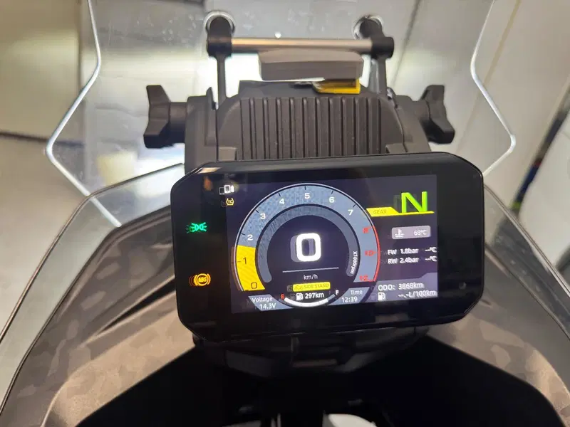 CFMOTO 700MT (2024 - 26) (5)