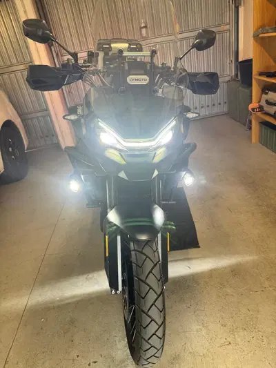 CFMOTO 700MT (2024 - 26) usata