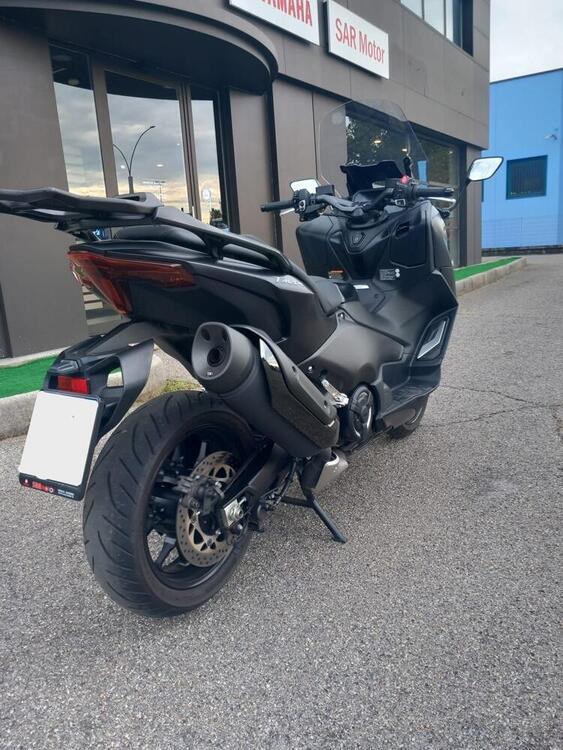 Yamaha T-Max 560 (2022 - 24) (2)
