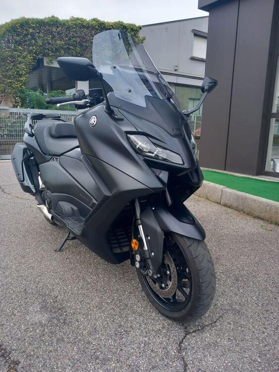 Yamaha T-Max 560 (2022 - 24) (4)