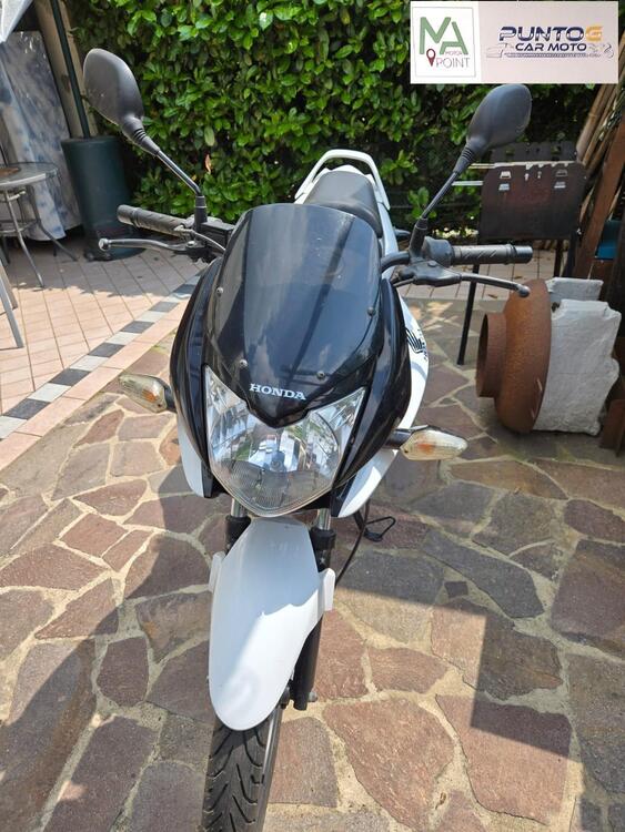 Honda CBF 125 (2008- 14) (2)