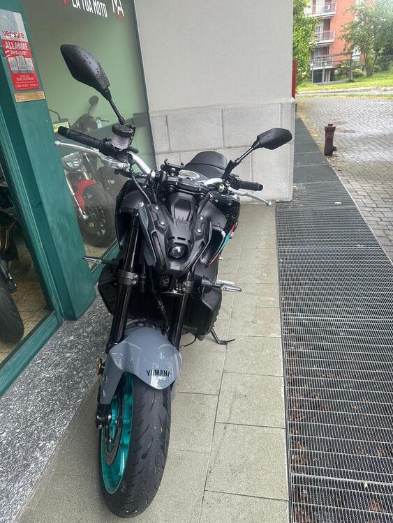 Yamaha MT-09 (2021 - 23) (2)