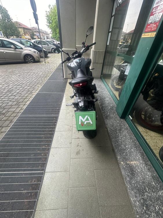 Yamaha MT-09 (2021 - 23) (4)