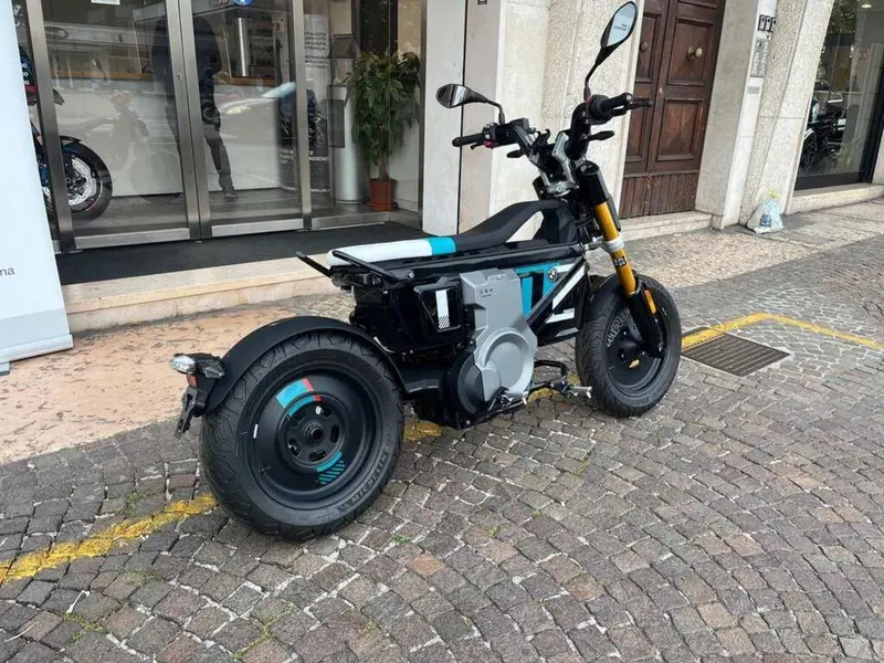 Bmw CE 02 AM (2024 - 26) (3)