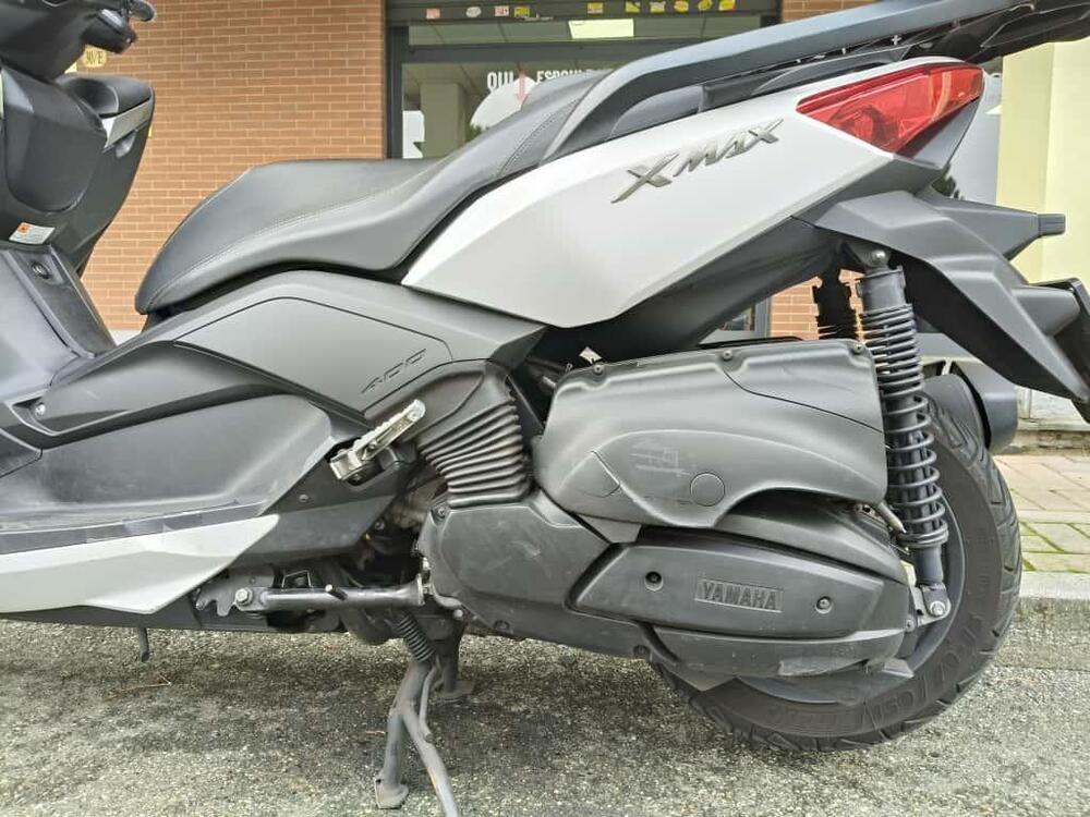 Yamaha X-Max 400 (2013 - 16) (4)