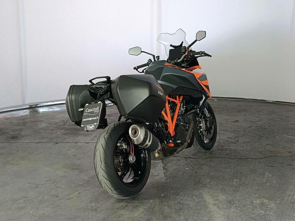 KTM 1290 Super Duke GT (2022 - 25) (3)