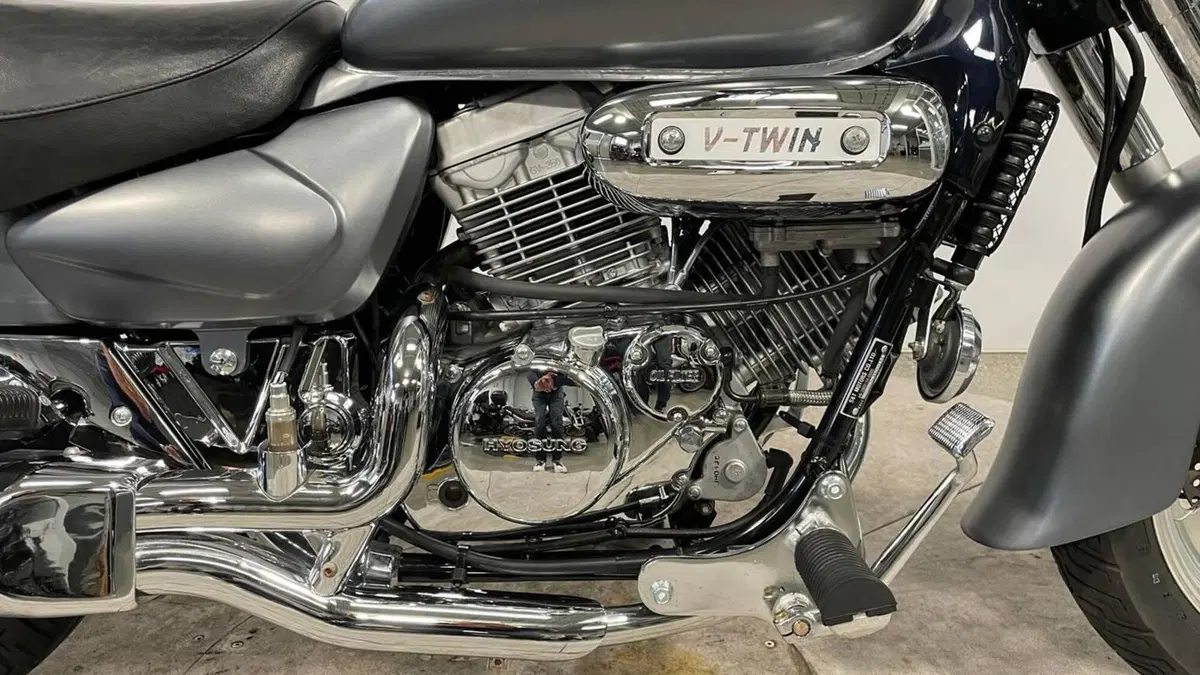 Hyosung Aquila 250 GV (2004 - 16) (7)