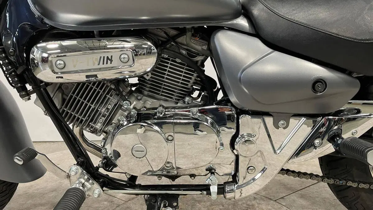 Hyosung Aquila 250 GV (2004 - 16) (4)