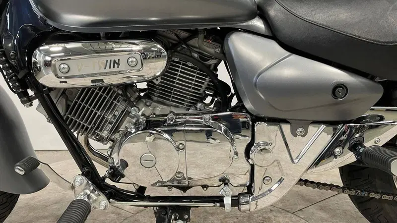 Hyosung Aquila 250 GV (2004 - 16) (4)