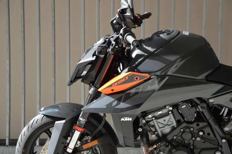 KTM 990 Duke (2024 - 26) (5)