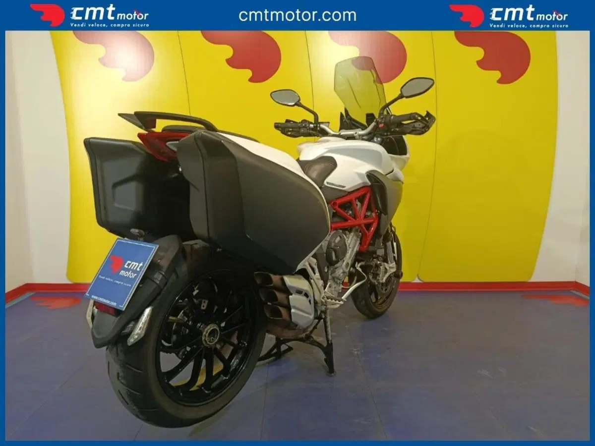 MV Agusta Turismo Veloce 800 Lusso (2014 - 16) (5)