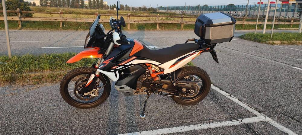 KTM 890 Adventure R (2021) (4)
