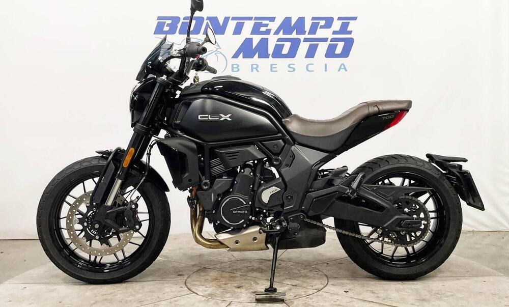 CFMOTO 700CL-X Heritage (2021 - 25) (2)