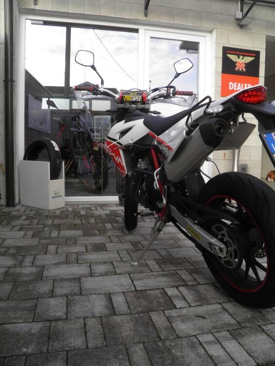 Swm SM 125 R (2022 - 24) (4)