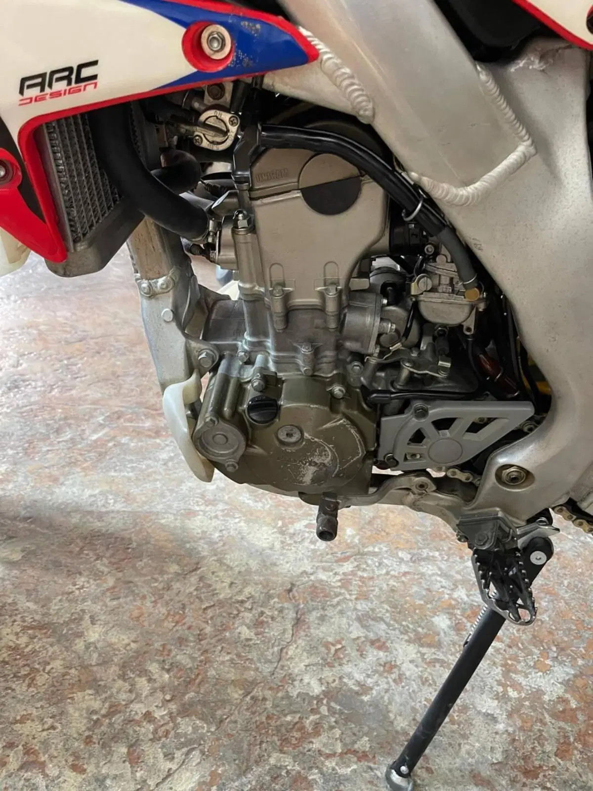 Honda CRF 250R (2005) (12)