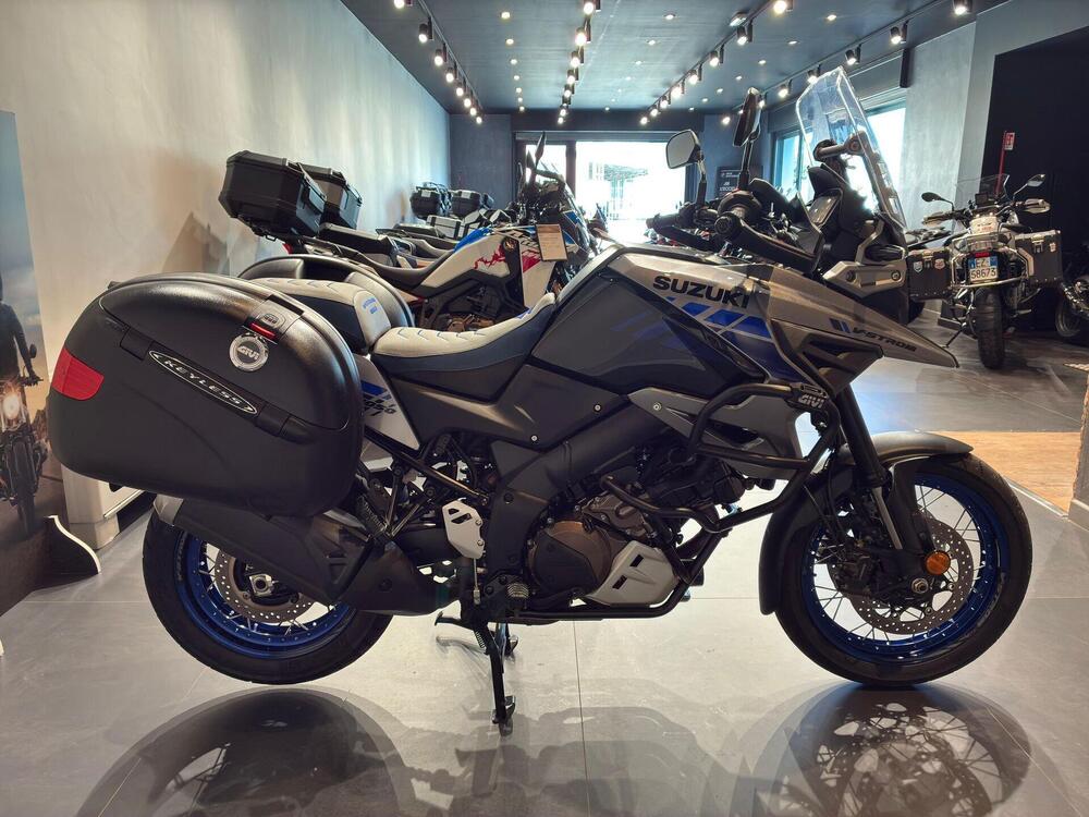 Suzuki V-Strom 1050XT (2020 - 23) (4)