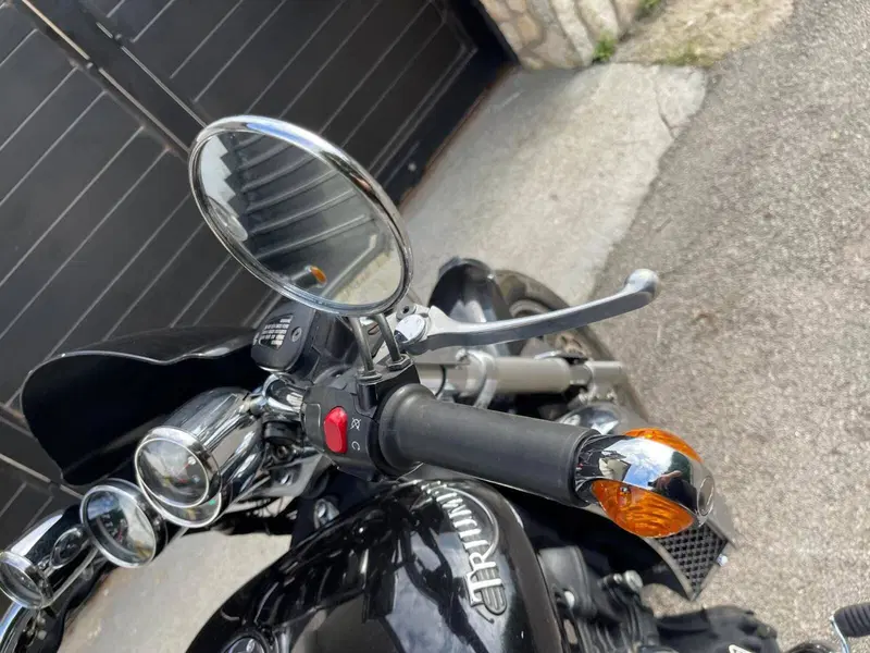 Triumph Rocket 3 (2004 - 11) (16)