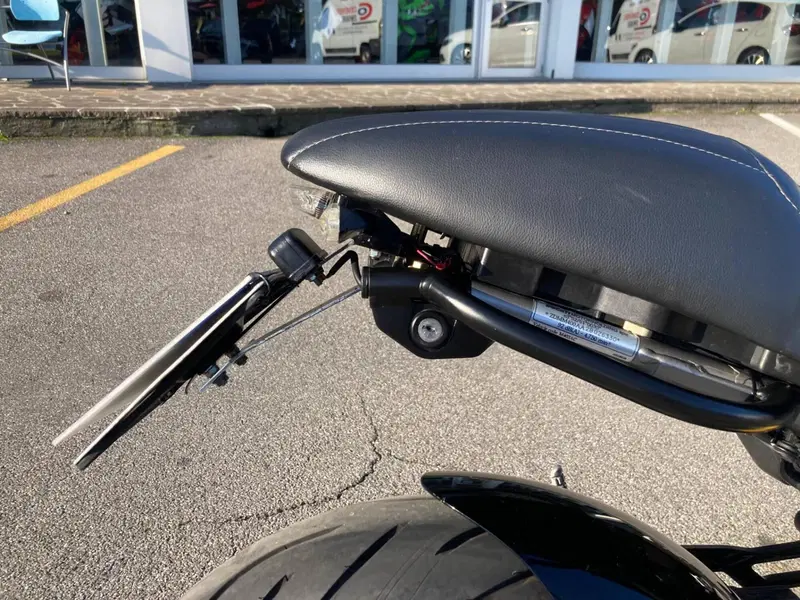Ducati Monster 620 Dark (2003 - 06) (10)
