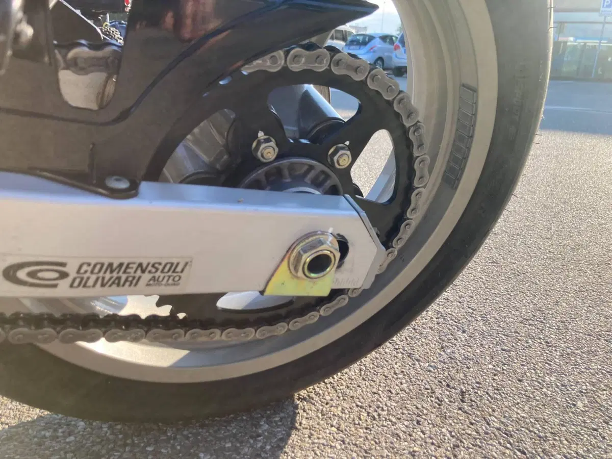 Ducati Monster 620 Dark (2003 - 06) (16)