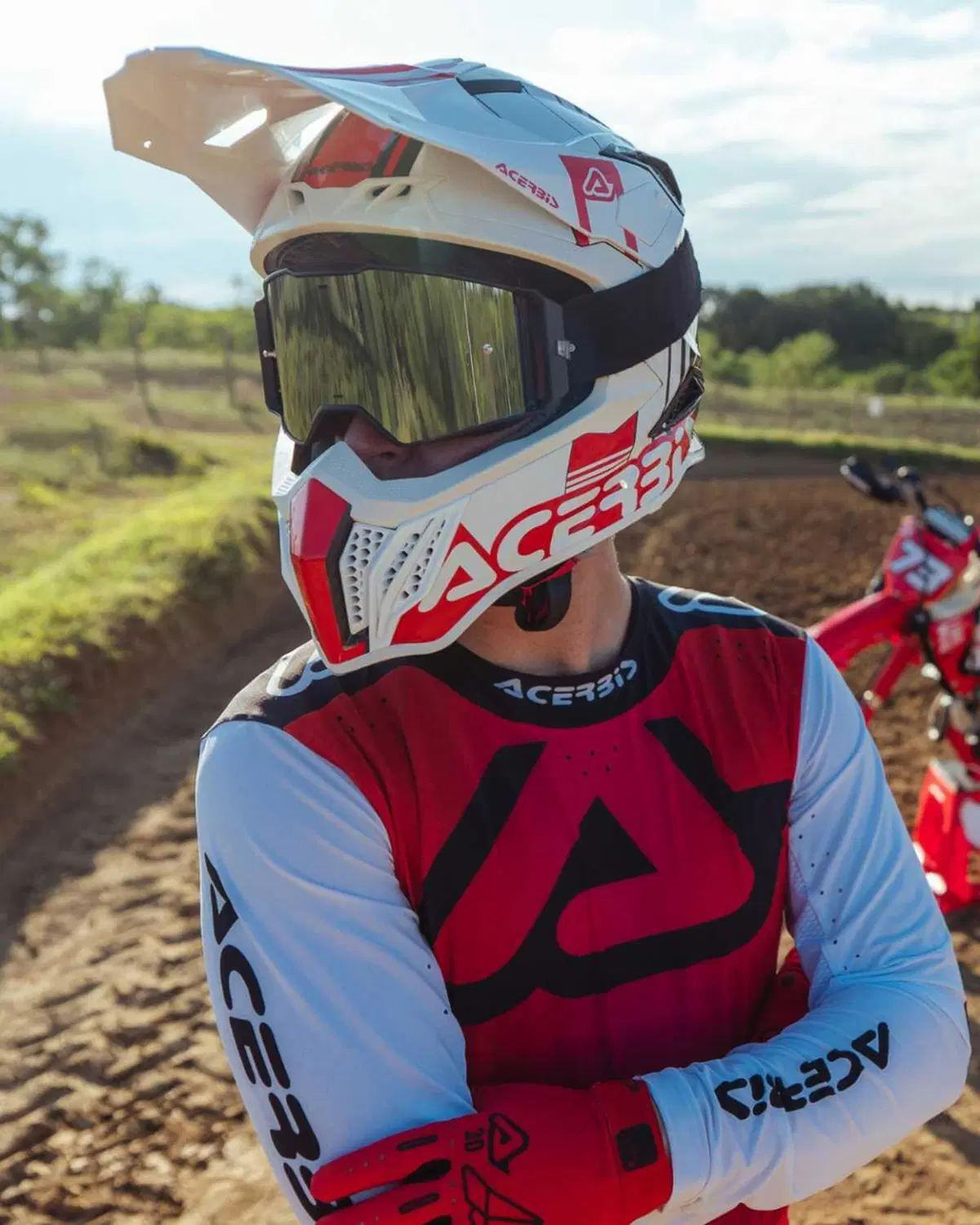 Acerbis presenta il casco offroad Airstrike-C (9)