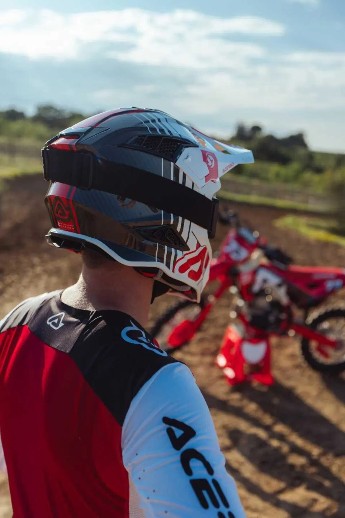 Acerbis presenta il casco offroad Airstrike-C (11)