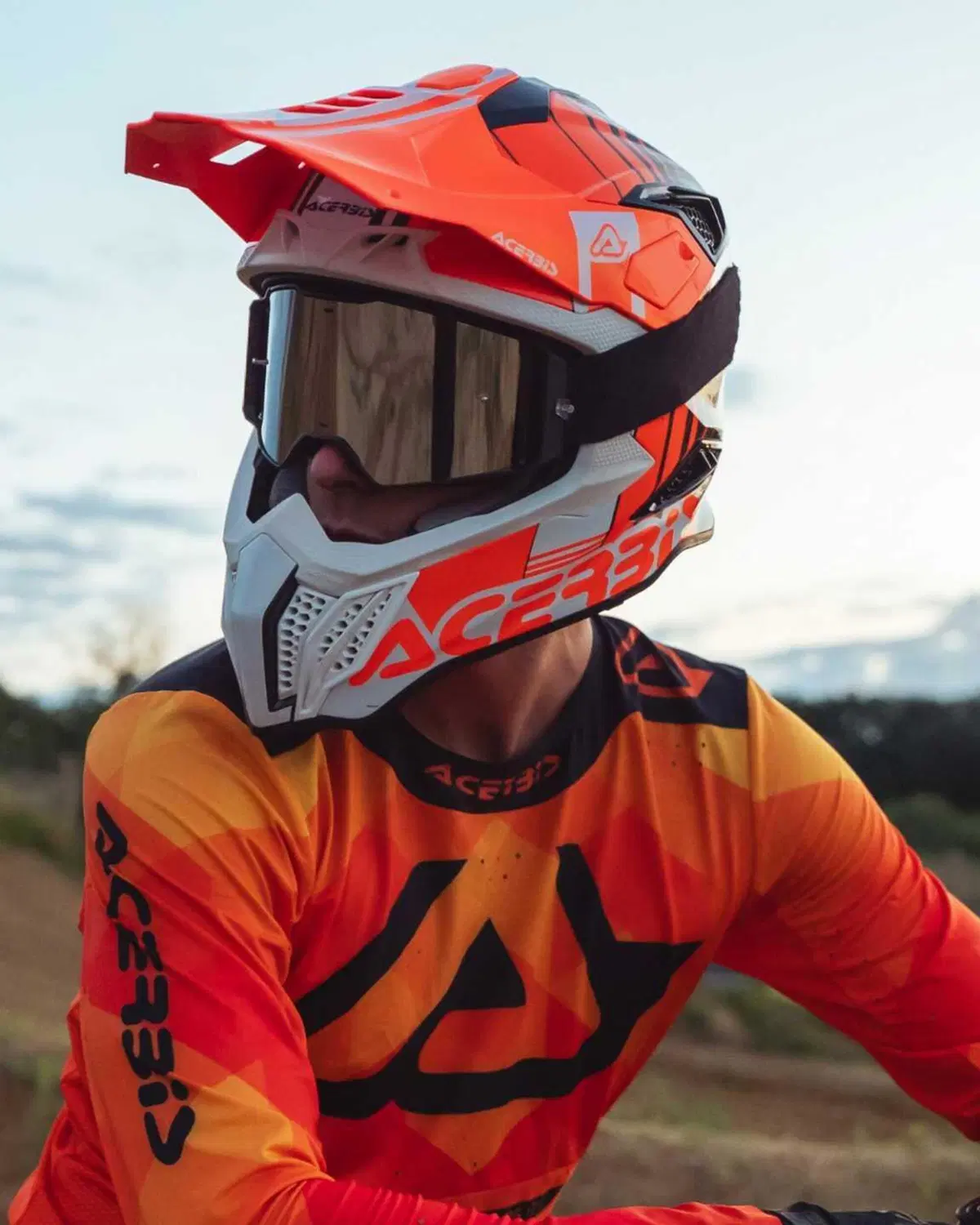 Acerbis presenta il casco offroad Airstrike-C (13)