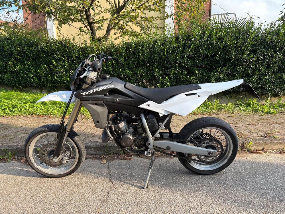 Husqvarna SM 125 (2008) (2)