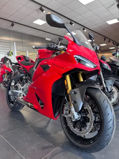 Ducati Panigale V2 S (2025 - 26) nuova