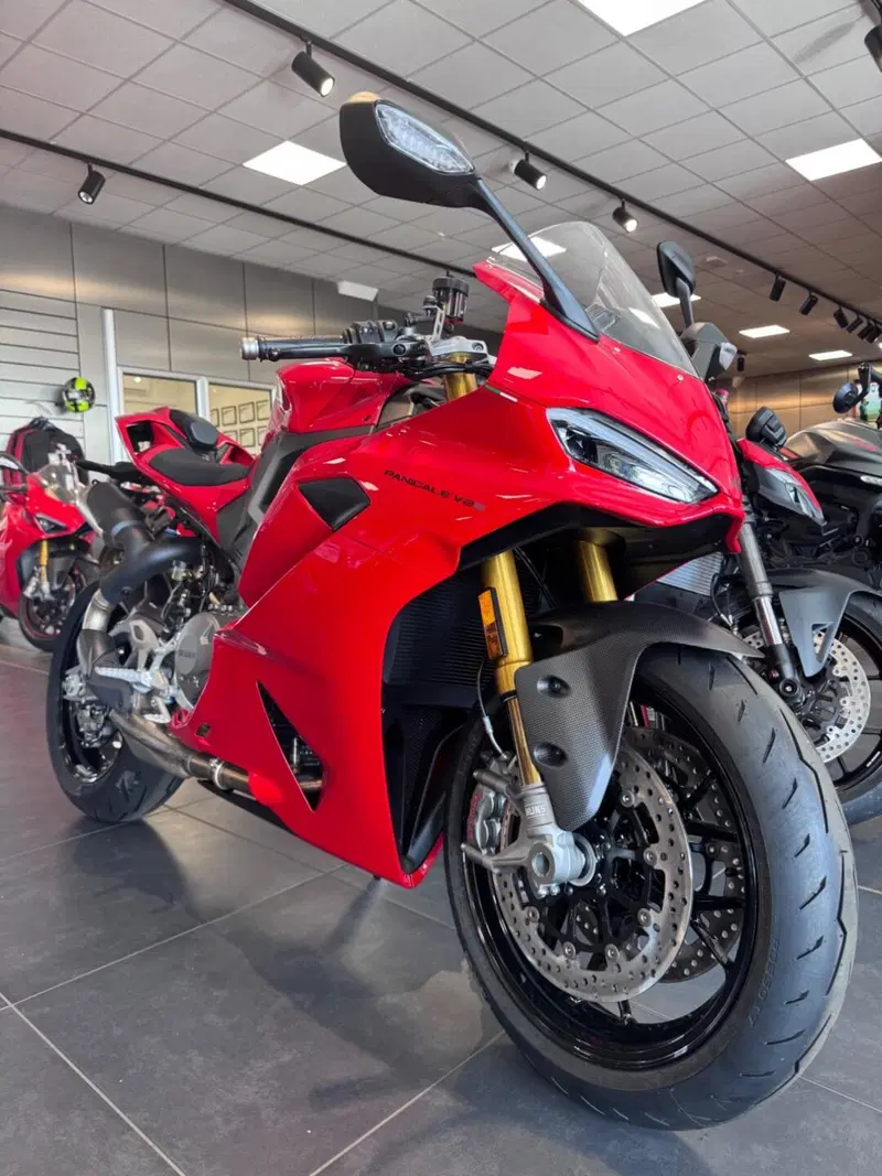 Ducati Panigale V2 S (2025 - 26)