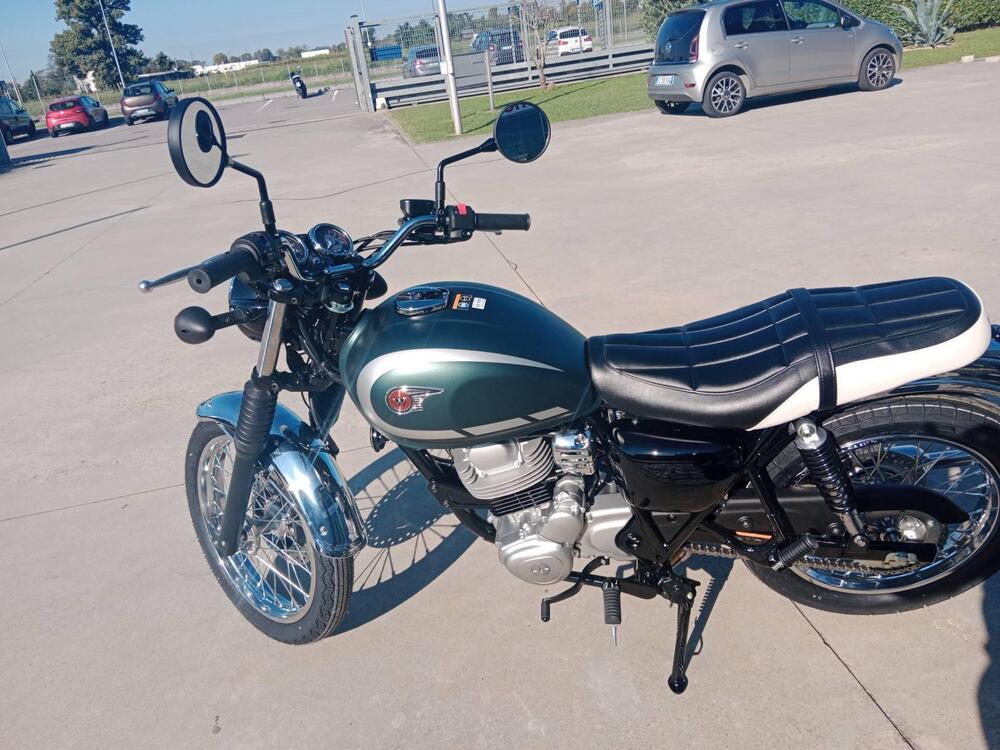 Kawasaki W 230 (2025 - 26) (3)