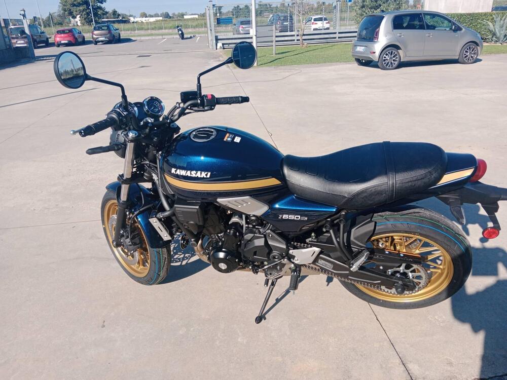 Kawasaki Z 650 RS (2025 - 26) (3)