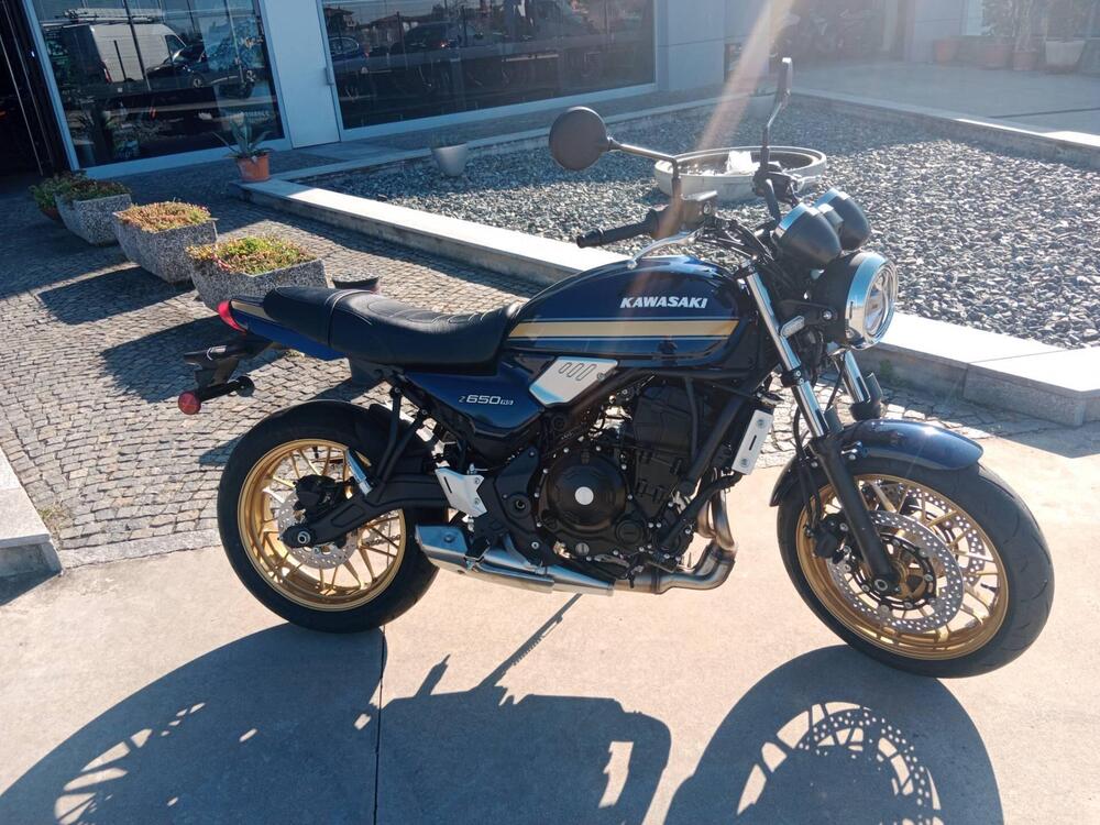 Kawasaki Z 650 RS (2025 - 26) (2)