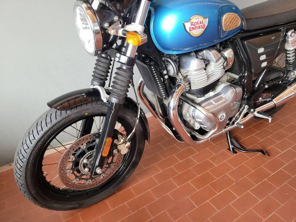 Royal Enfield Interceptor 650 (2021 - 25) (3)