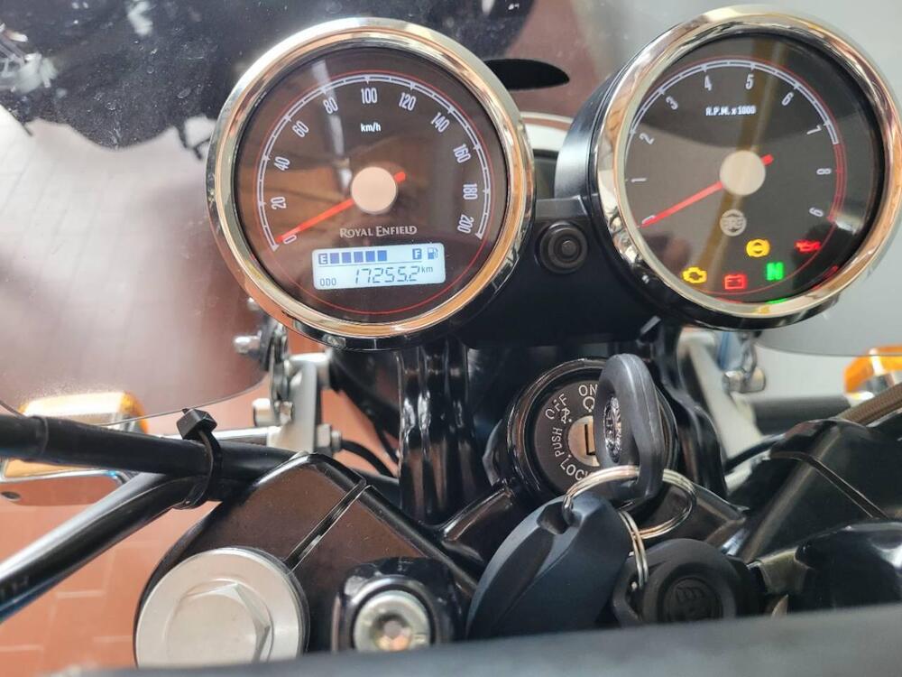 Royal Enfield Interceptor 650 (2021 - 25) (4)