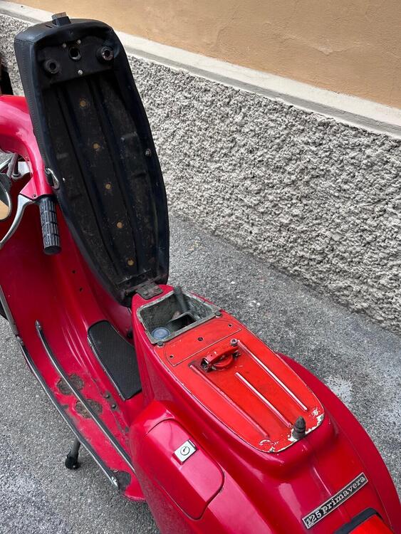 Piaggio Vespa 125 Primavera (5)