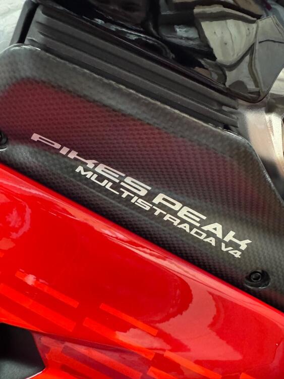 Ducati Multistrada V4 Pikes Peak (2025)