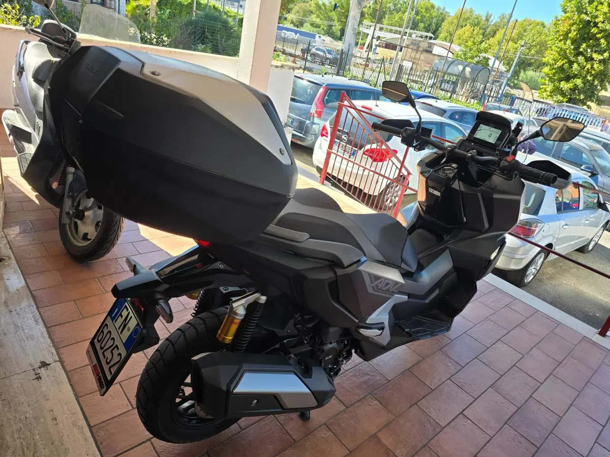 Honda ADV 350 Special Edition (2025 - 26) (6)