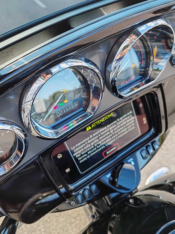 Harley-Davidson 117 Street Glide (2021) - FLHXSE (5)