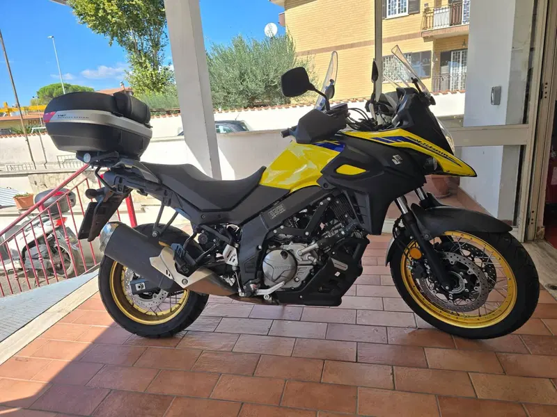 Suzuki V-Strom 650 (2021 - 25) (3)